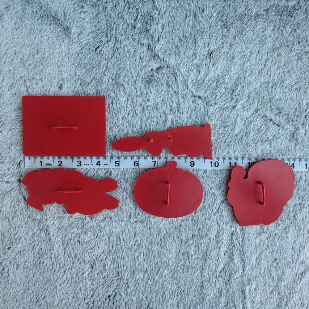 Vintage Tupperware Cookie‎ Cutter 5-Piece Set